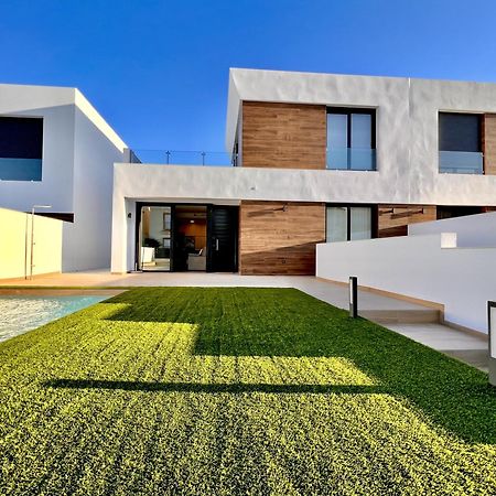 La Masion De Tout Seasonal Rental 엘 캄펠로 외부 사진