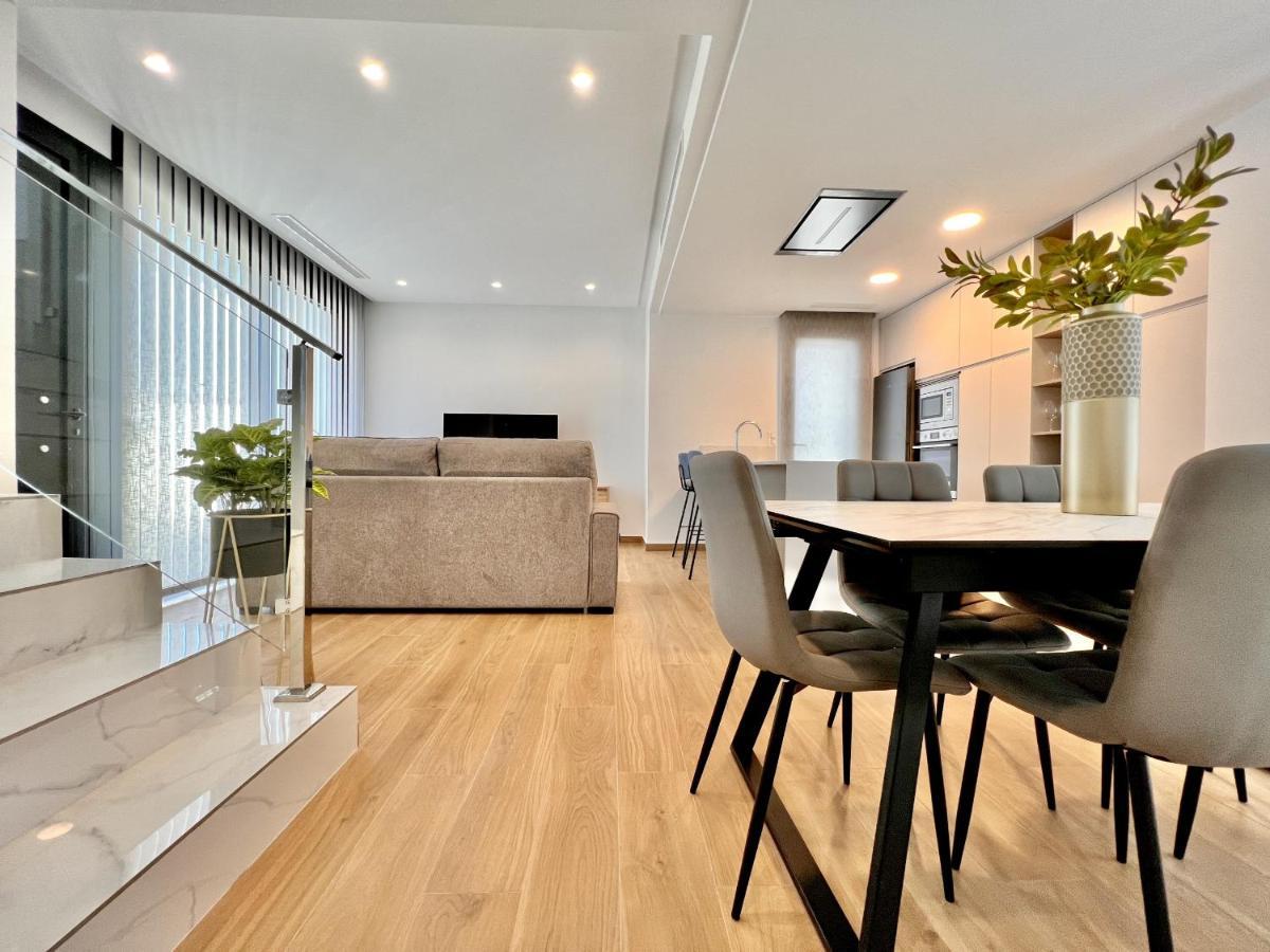 La Masion De Tout Seasonal Rental 엘 캄펠로 외부 사진