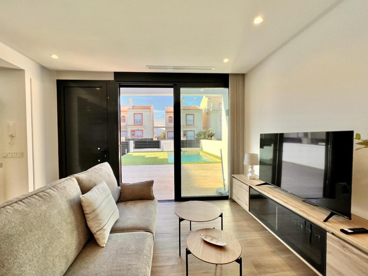 La Masion De Tout Seasonal Rental 엘 캄펠로 외부 사진