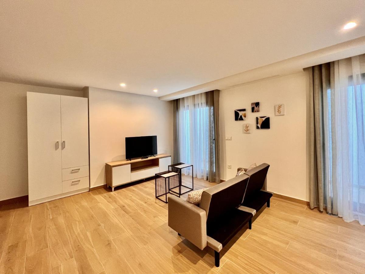 La Masion De Tout Seasonal Rental 엘 캄펠로 외부 사진