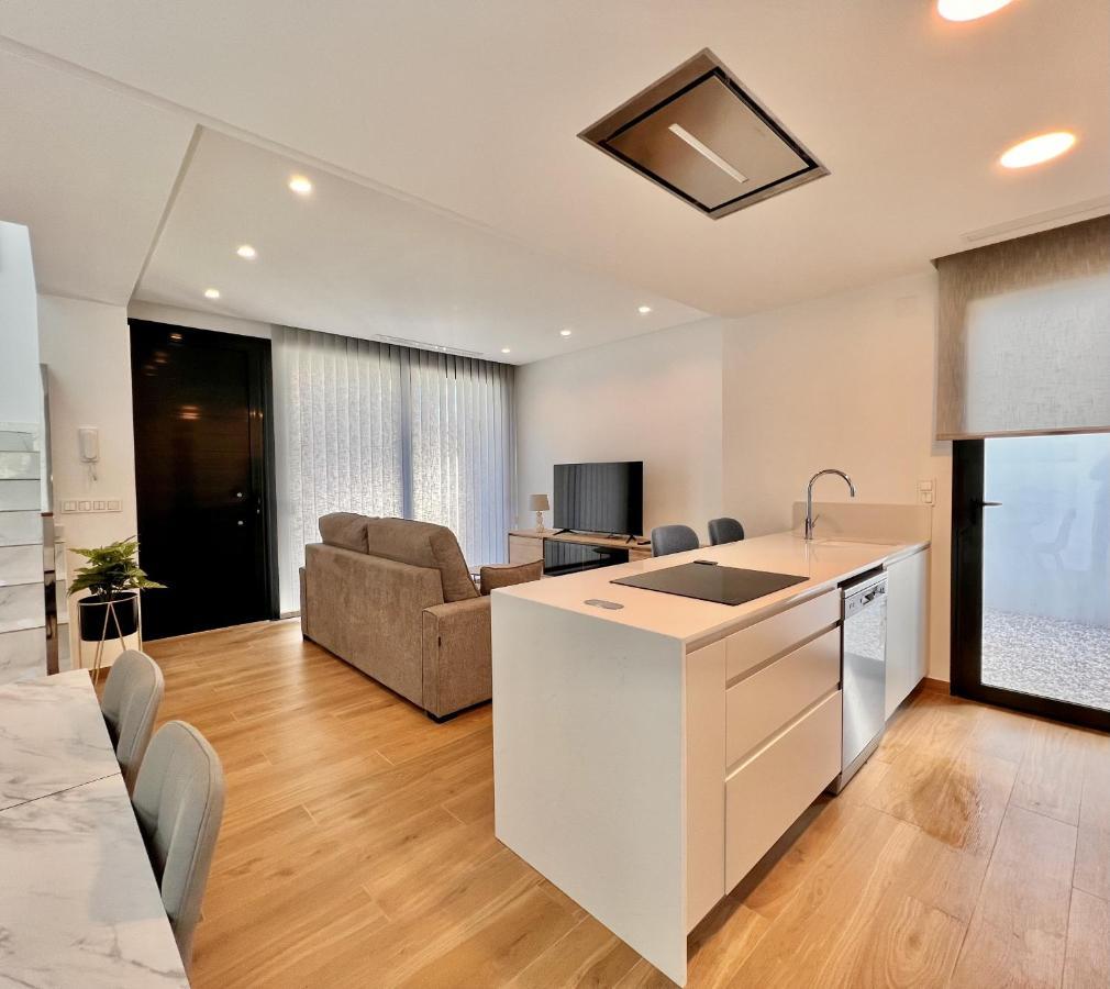 La Masion De Tout Seasonal Rental 엘 캄펠로 외부 사진