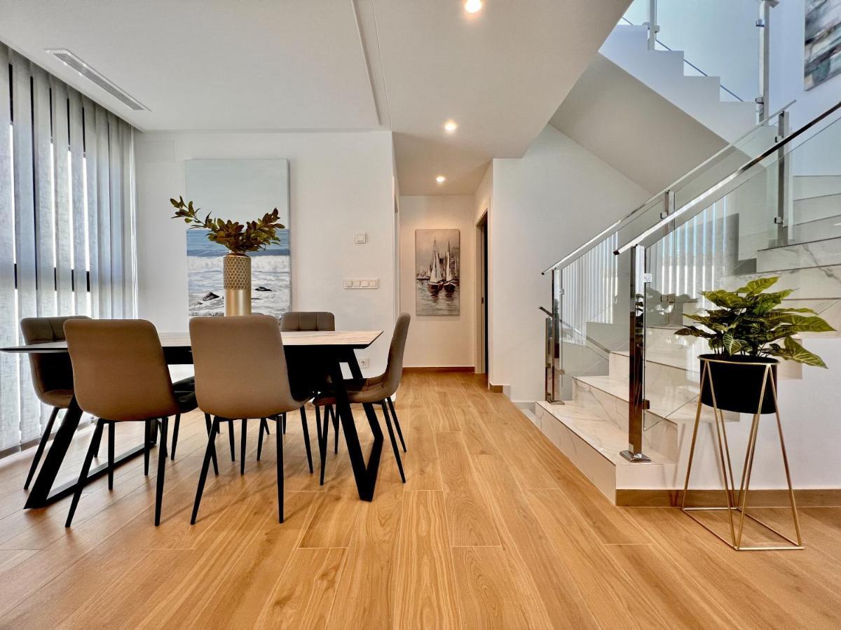La Masion De Tout Seasonal Rental 엘 캄펠로 외부 사진